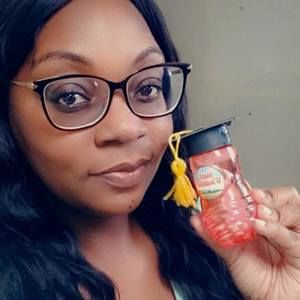 Meet your Posher, Malika